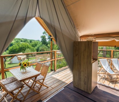Glamping resort Slovenia Chateau Ramšak Tree House