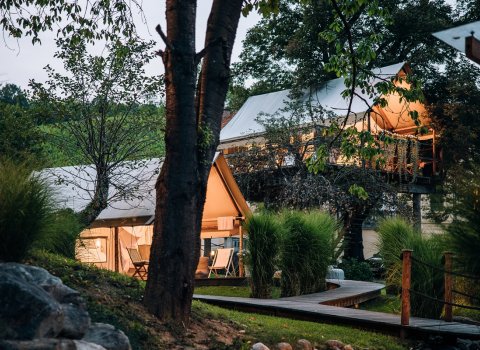 Glamping resort Slovenia Chateau Ramšak
